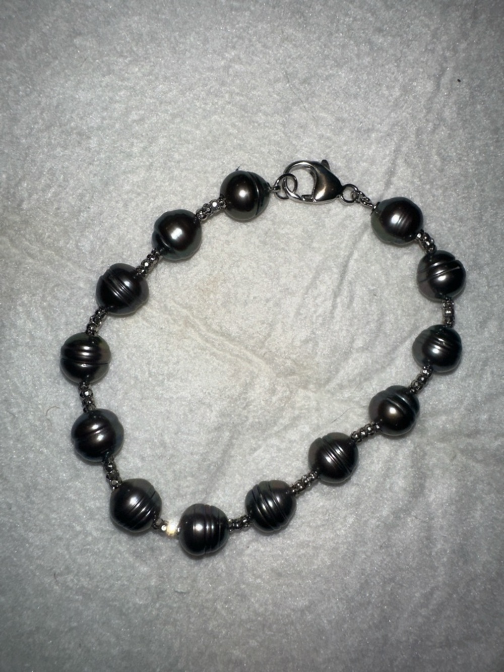 Sterling Silver Black Tahitian Circle Pearl  Bracelet - Classic Women's Jewelry
